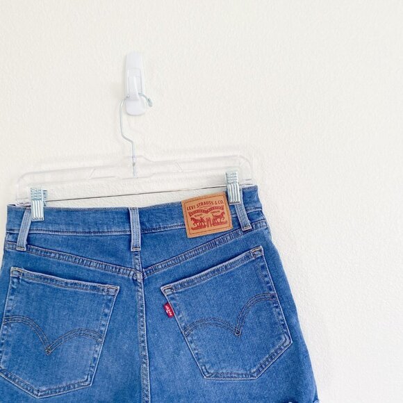 🌻 LEVI'S Denim Jean High Rise Shorts Size 30 - Picture 6 of 6